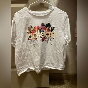 Adidas Cropped Shirt